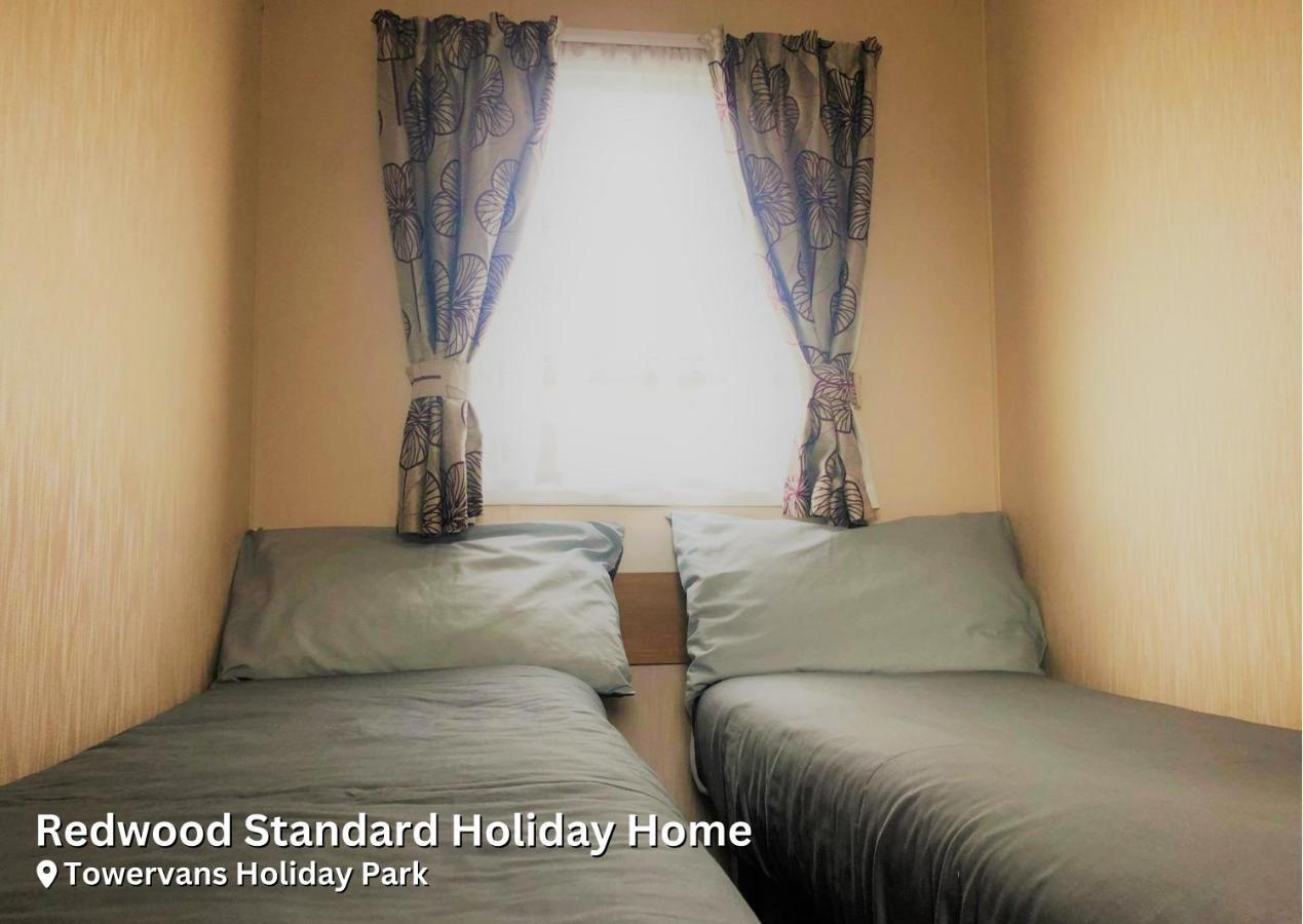 מייבלת'ורפ Redwood Standard Holiday Home מראה חיצוני תמונה