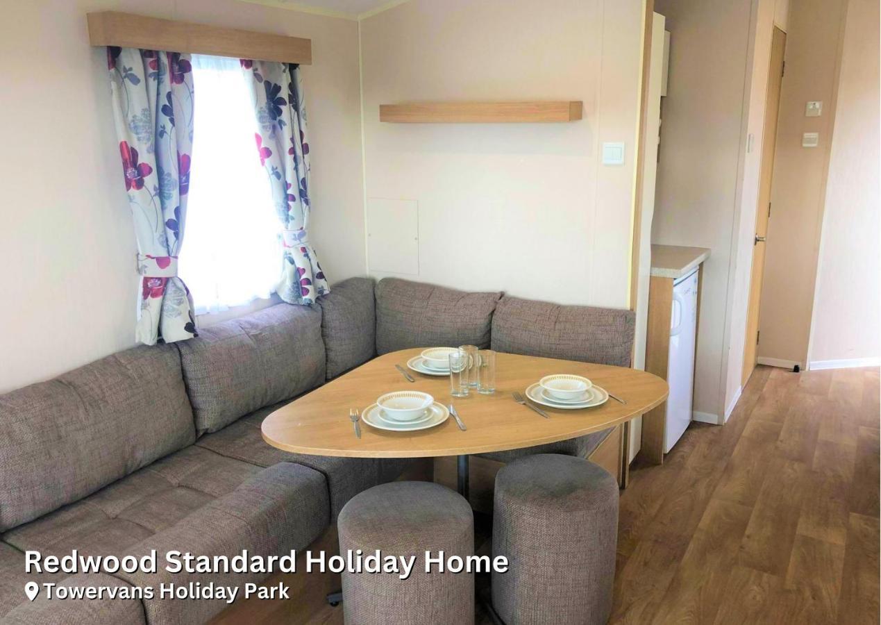 מייבלת'ורפ Redwood Standard Holiday Home מראה חיצוני תמונה